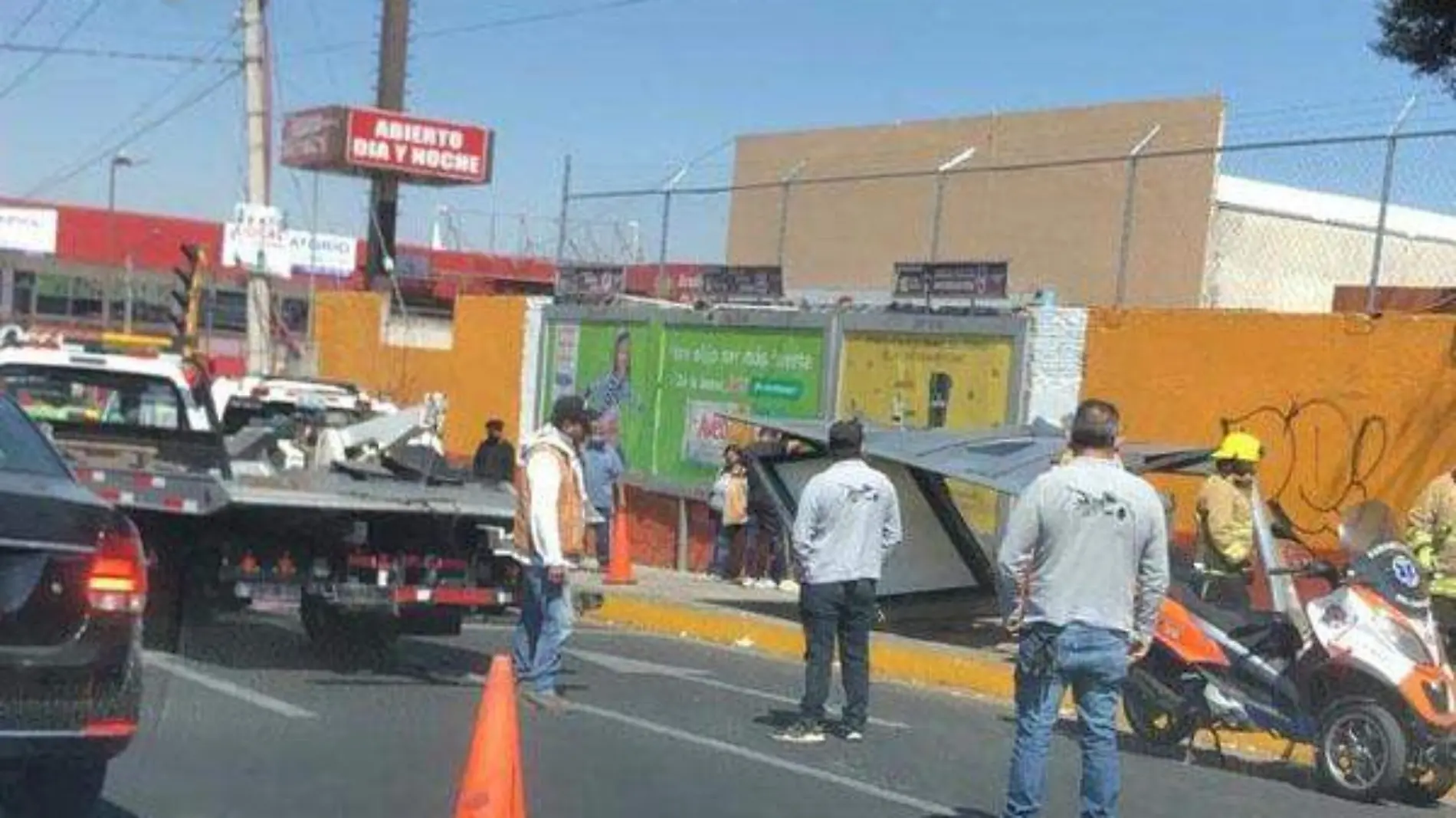 TRANSPORTE SE QUEDA SIN FRENOS